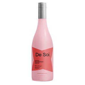 De Soi non-alcoholic aperitif Très Rosé Bottle